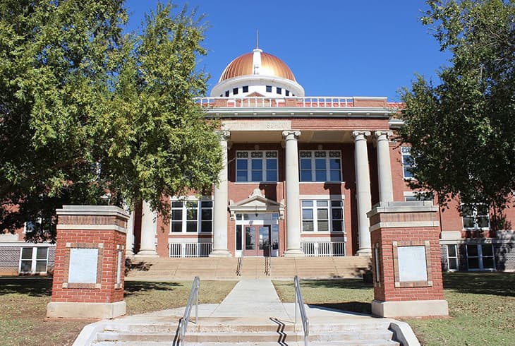 Learn more about our Clinic in Lawton Oklahoma